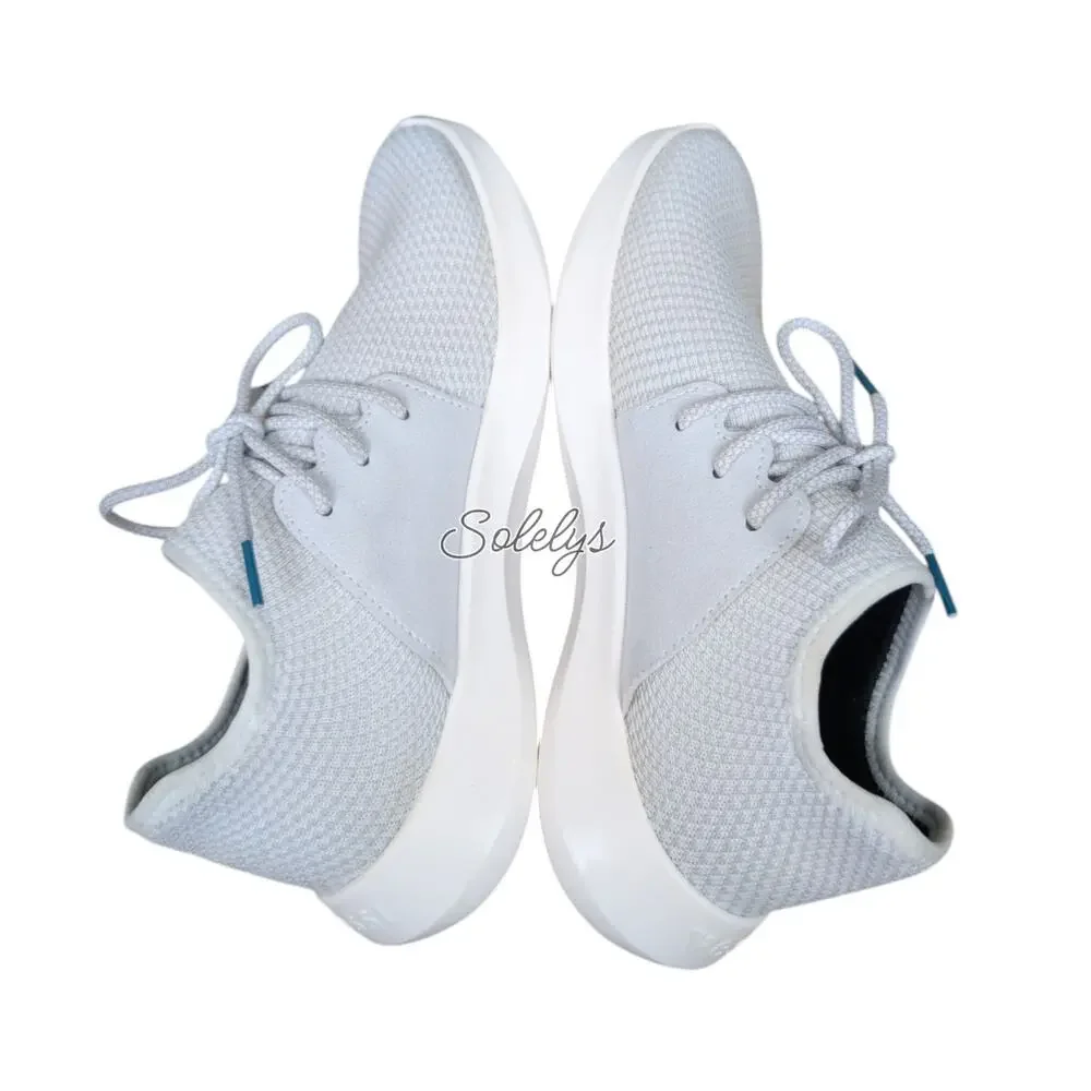 Vessi Everyday Classic Womens 8 Pearl White Vegan Waterproof Dyma-Tex Sneaker